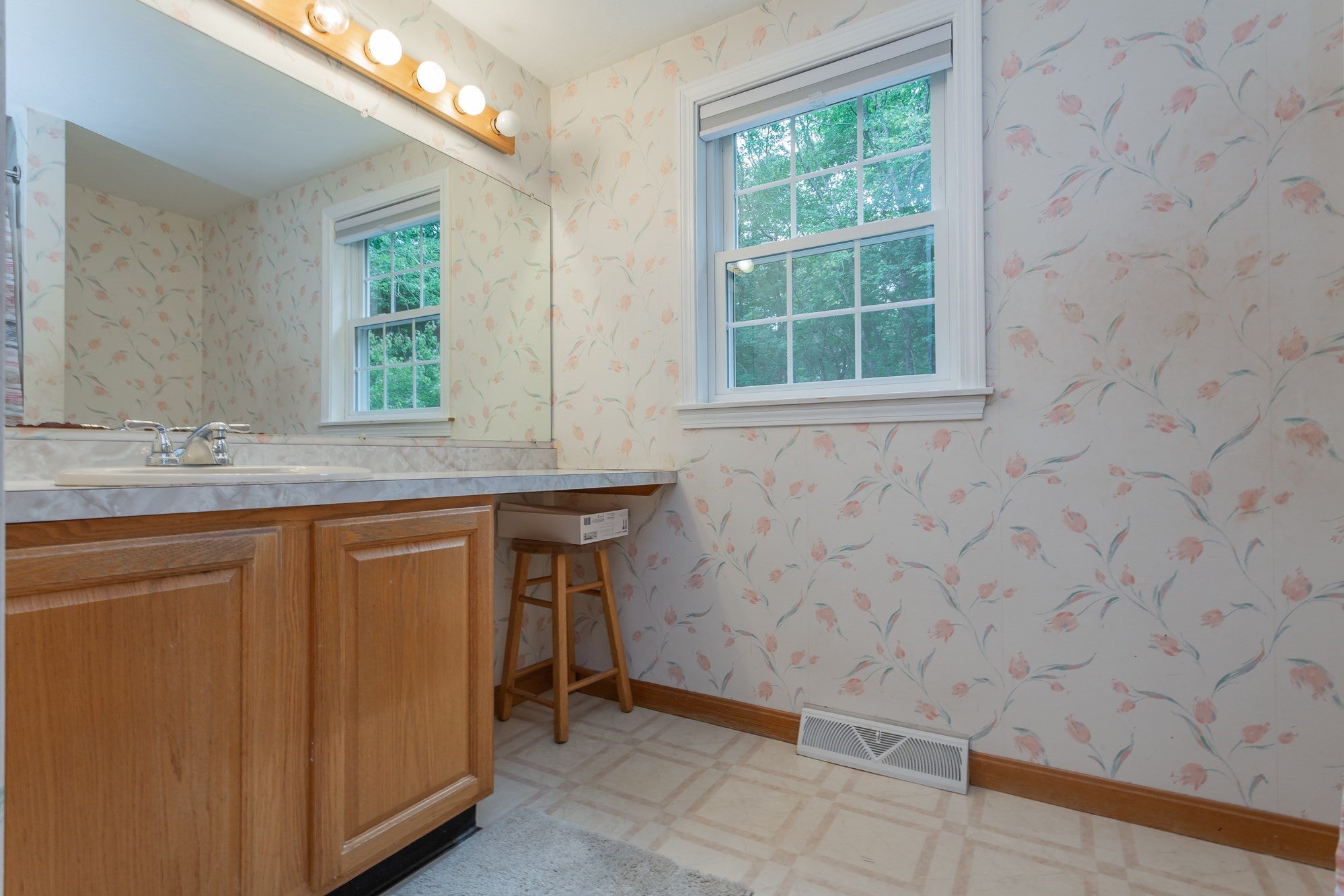 27 Gretchen Way, Raynham, MA, 27 Gretchen Way, Raynham, MA Photo #29