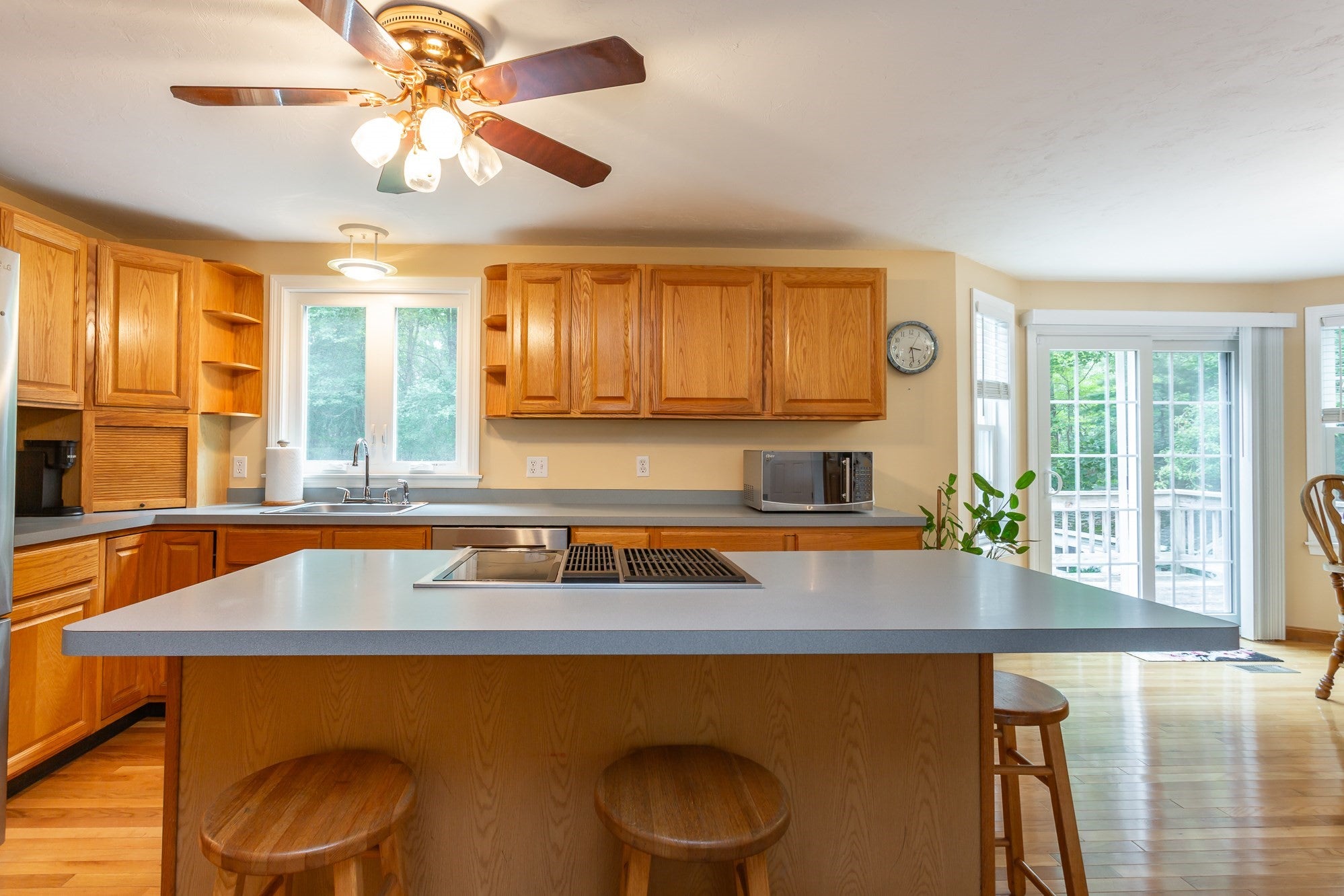27 Gretchen Way, Raynham, MA, 27 Gretchen Way, Raynham, MA Photo #6