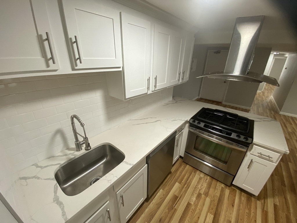 210 Sixth C