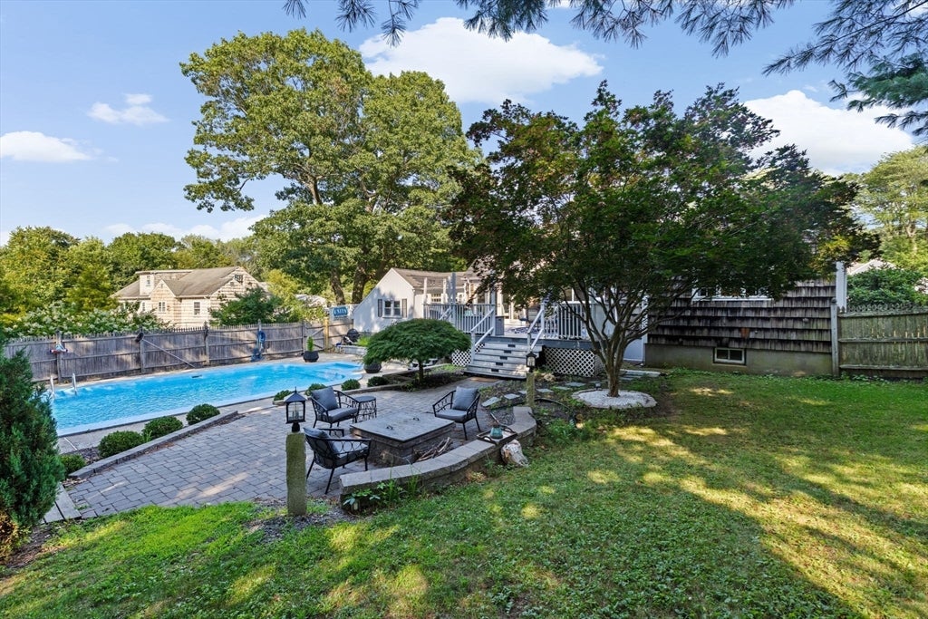 4 Country Drive, Hingham, MA, 4 Country Drive, Hingham, MA Photo #32
