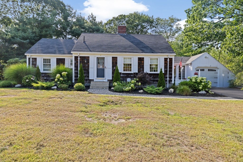 4 Country Drive, Hingham, MA, 4 Country Drive, Hingham, MA Photo #1