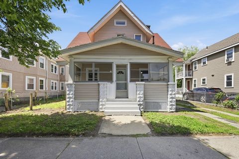 Photo of 62 Kenyon St, Springfield, MA 01109 (MLS # 73523292)