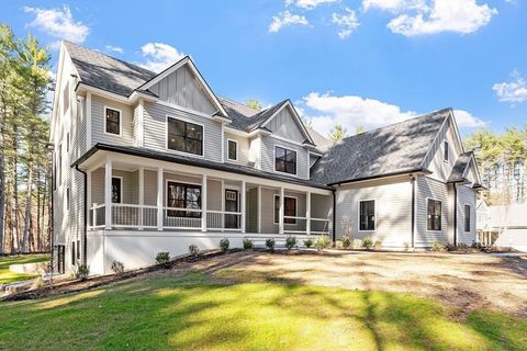 383 East Riding Drive Carlisle MA 01741