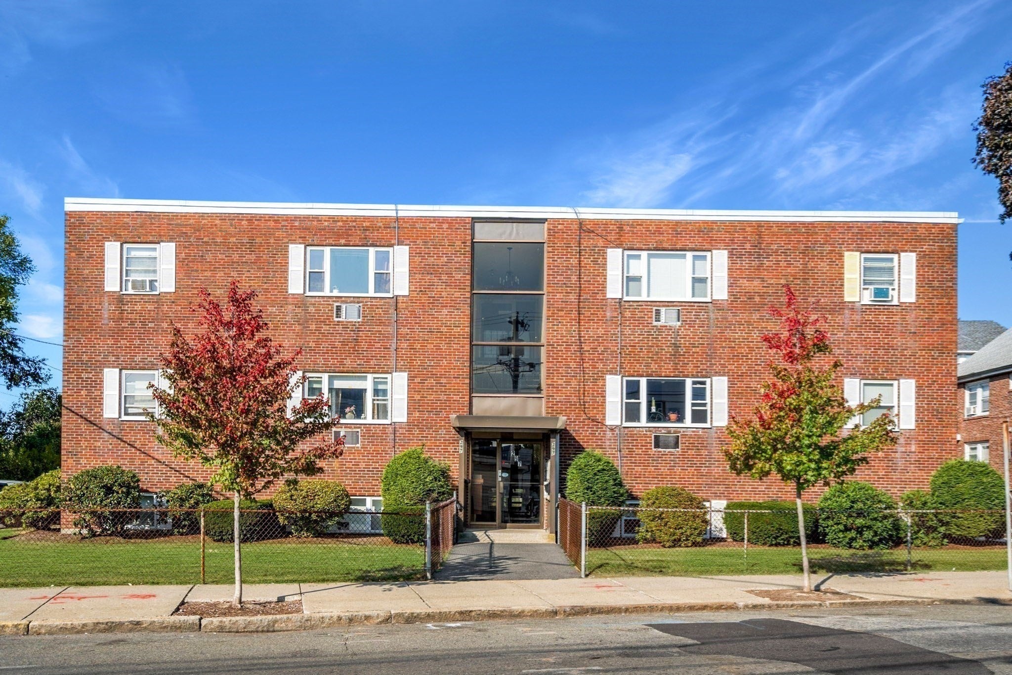 297 Main St