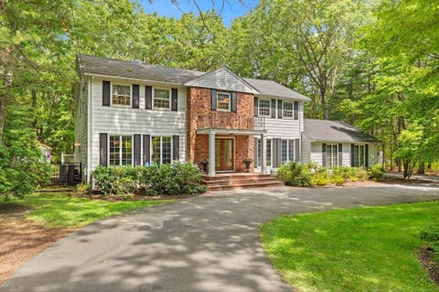 Photo of 1 Partridge Hill, Sharon, MA 02067 (MLS # 73548339)