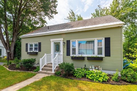 16 Harlan St Leominster MA 01453