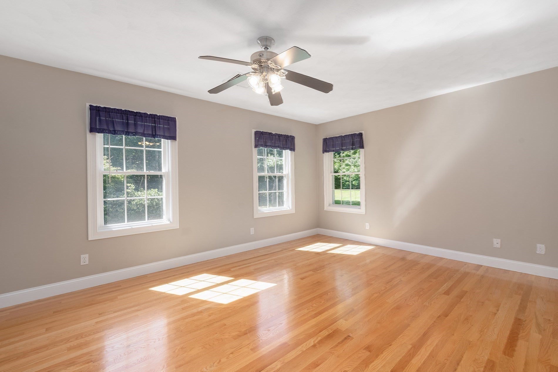 143 Sayles Hill Rd, North Smithfield, RI, 143 Sayles Hill Rd, North Smithfield, RI Photo #22