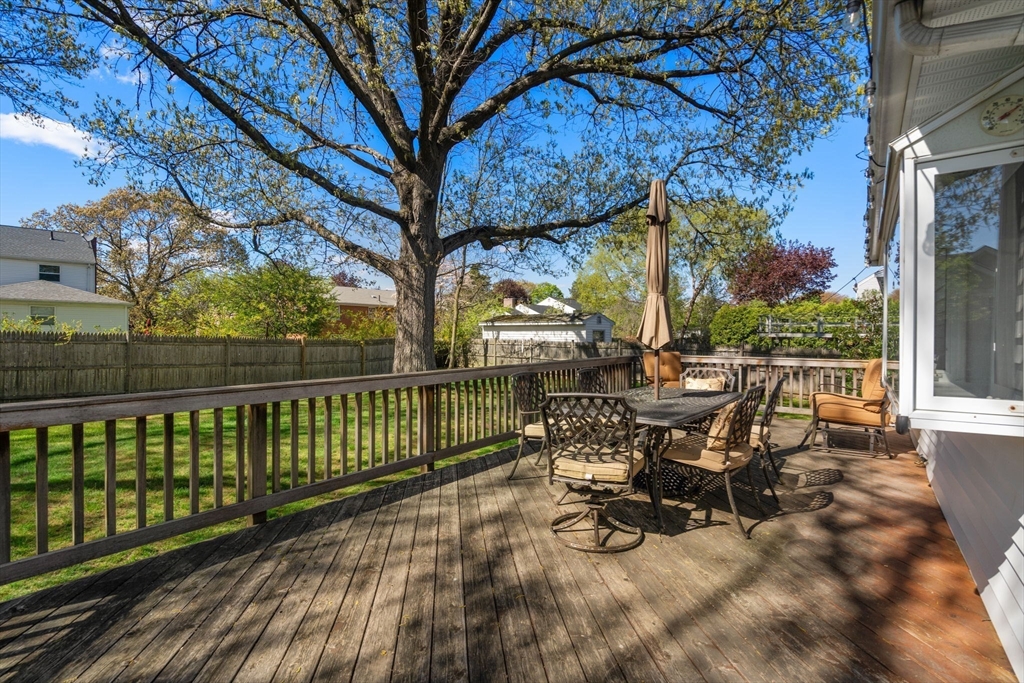 115 Albert Road, Newton, MA Photo #20