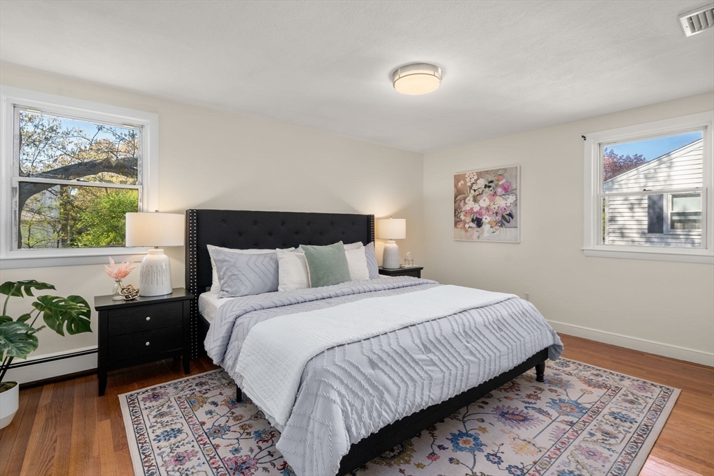 115 Albert Road, Newton, MA Photo #11