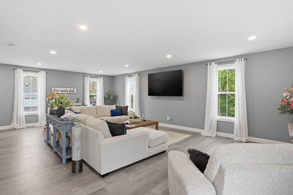 57 Oneil Rd, Somerset, MA Photo #12