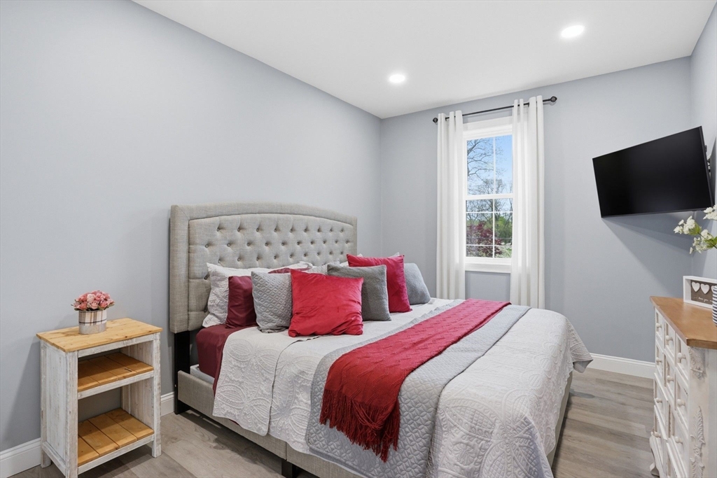 57 Oneil Rd, Somerset, MA Photo #25