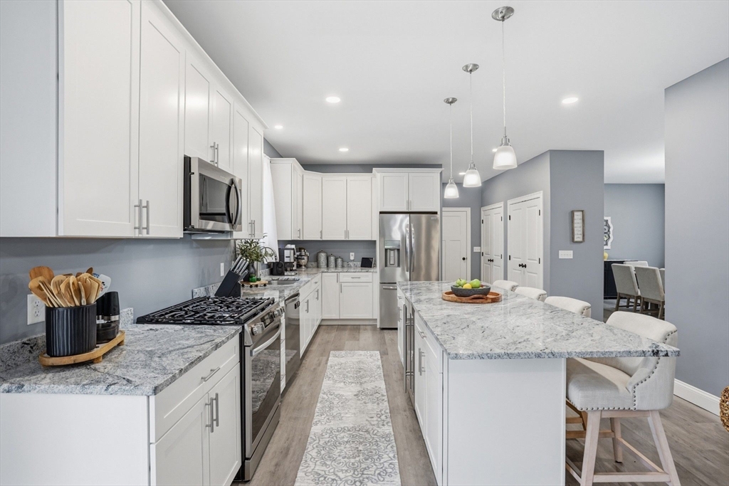 57 Oneil Rd, Somerset, MA Photo #4