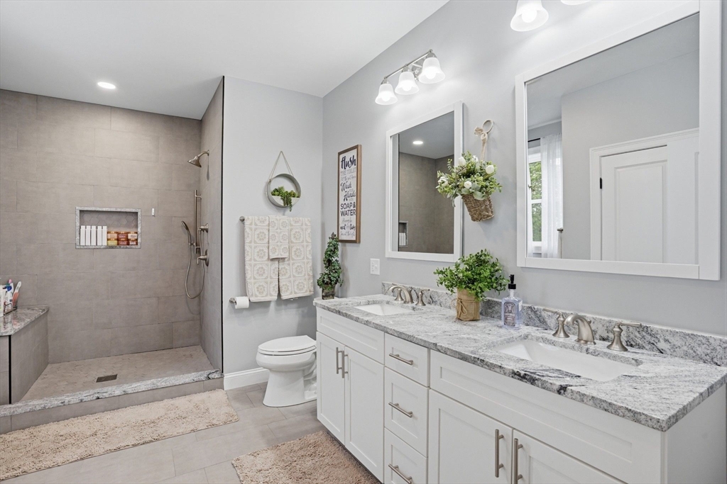 57 Oneil Rd, Somerset, MA Photo #18
