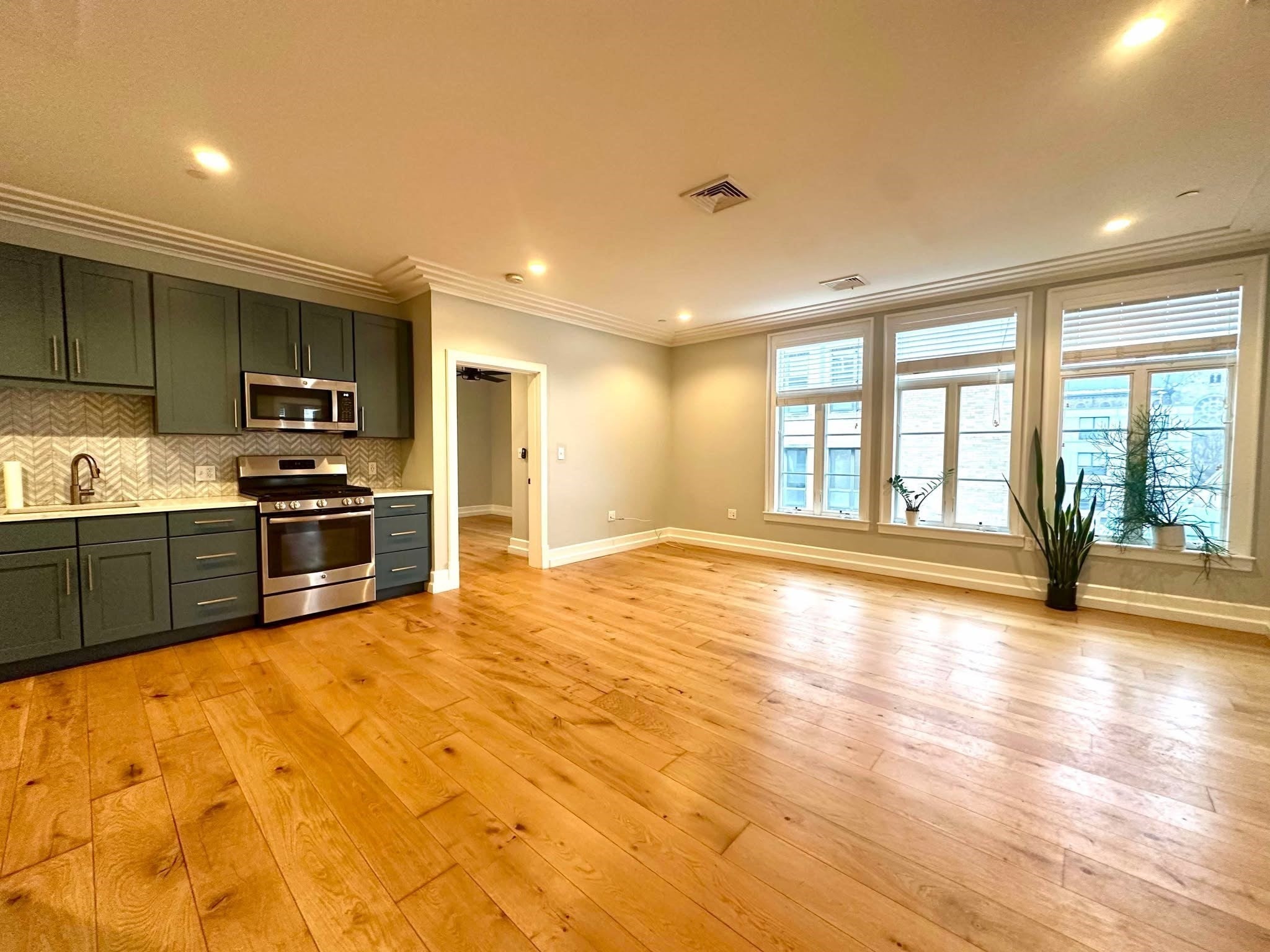 1467 Tremont St #403, Boston, MA, 1467 Tremont St #403, Boston, MA Photo #1