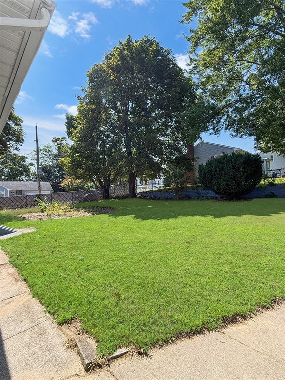 24 Woodland St, Lawrence, MA Photo #17