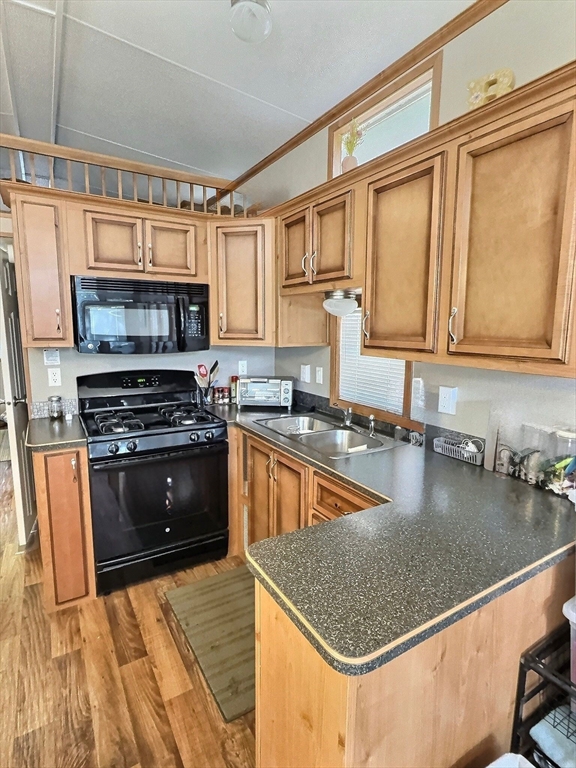15 W Whitehall Rd 43
