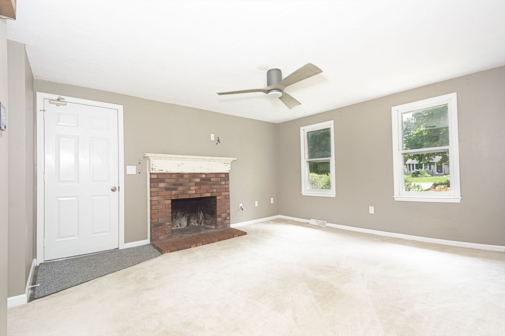 130 Pleasant St