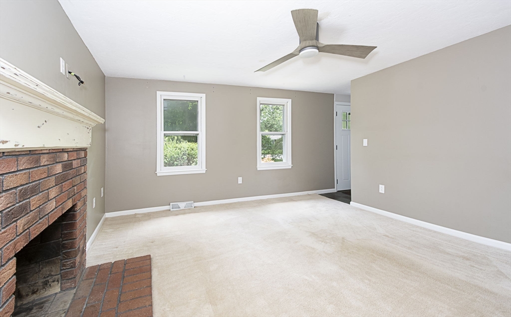 130 Pleasant St