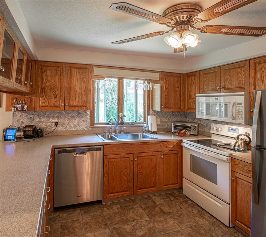 15 Clark Street, Northampton, MA, 15 Clark Street, Northampton, MA Photo #12