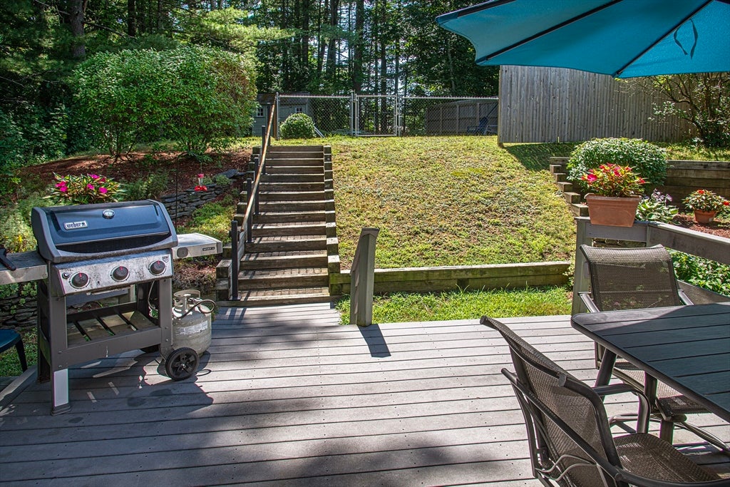 15 Clark Street, Northampton, MA, 15 Clark Street, Northampton, MA Photo #3