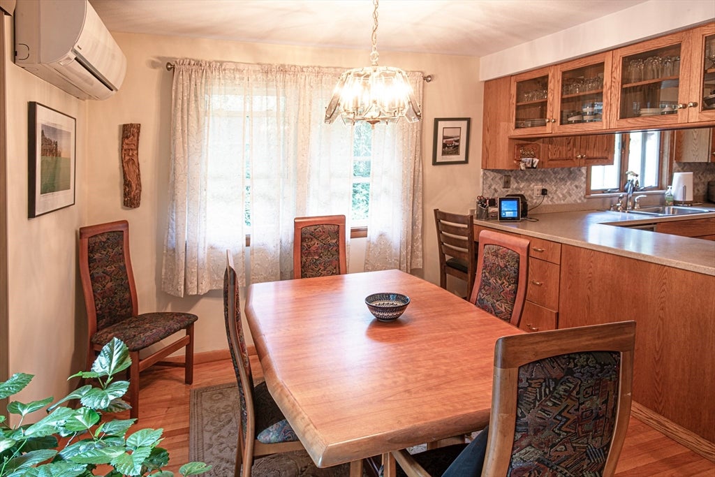 15 Clark Street, Northampton, MA, 15 Clark Street, Northampton, MA Photo #11
