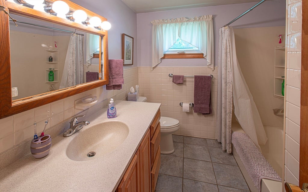 15 Clark Street, Northampton, MA, 15 Clark Street, Northampton, MA Photo #17