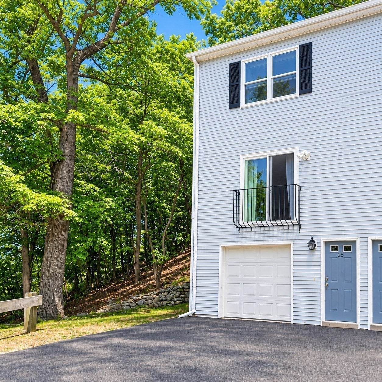 25 Gediminas St #25, Worcester, MA Photo #28