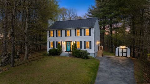 Photo of 4 Mockingbird Ln, Brookfield, MA 01506 (MLS # 73514434)