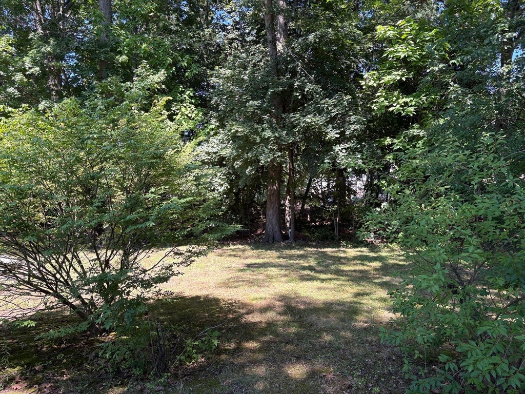 25 Arkansas Drive, Dracut, MA, 25 Arkansas Drive, Dracut, MA Photo #2