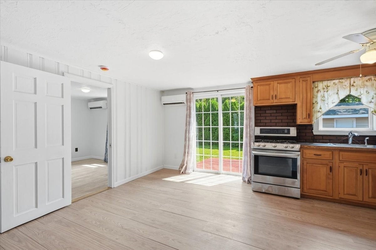 11 3rd Ave, Lakeville, MA, 11 3rd Ave, Lakeville, MA Photo #7