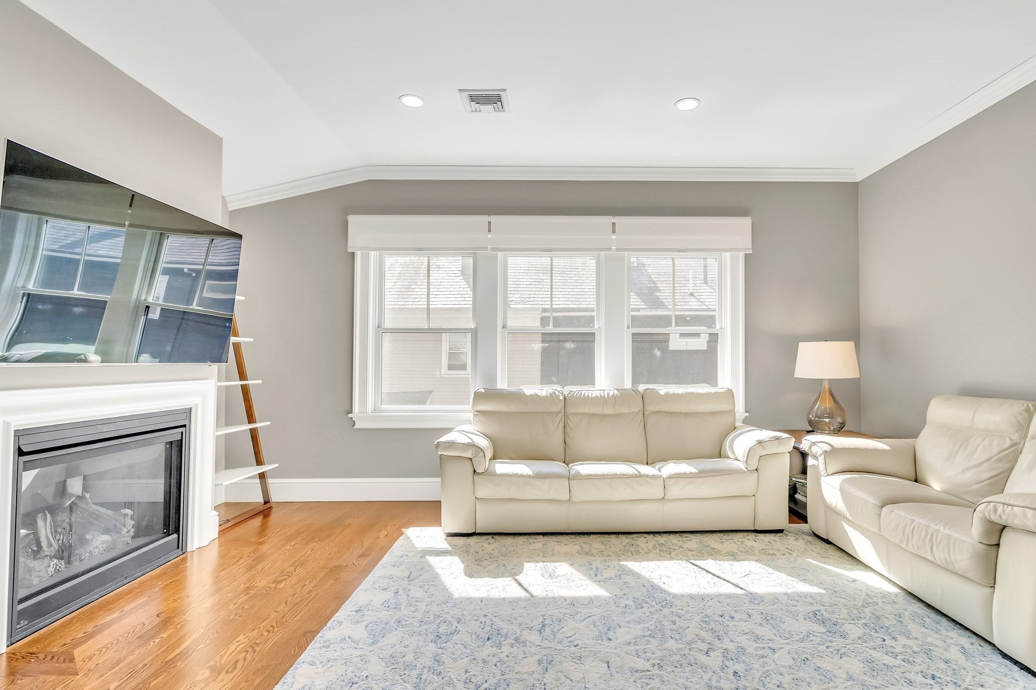20 Waban St #2, Newton, MA Photo #13