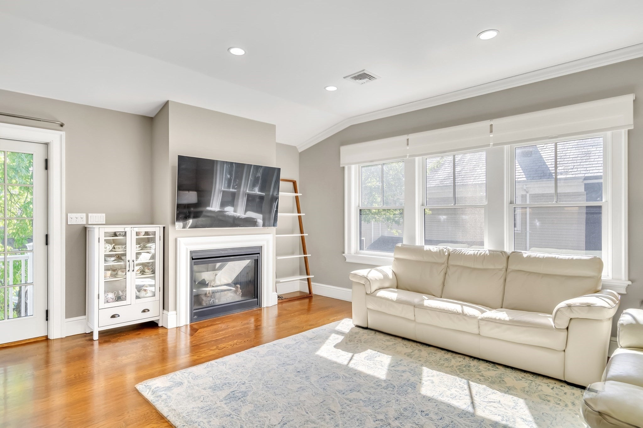 20 Waban St #2, Newton, MA Photo #16