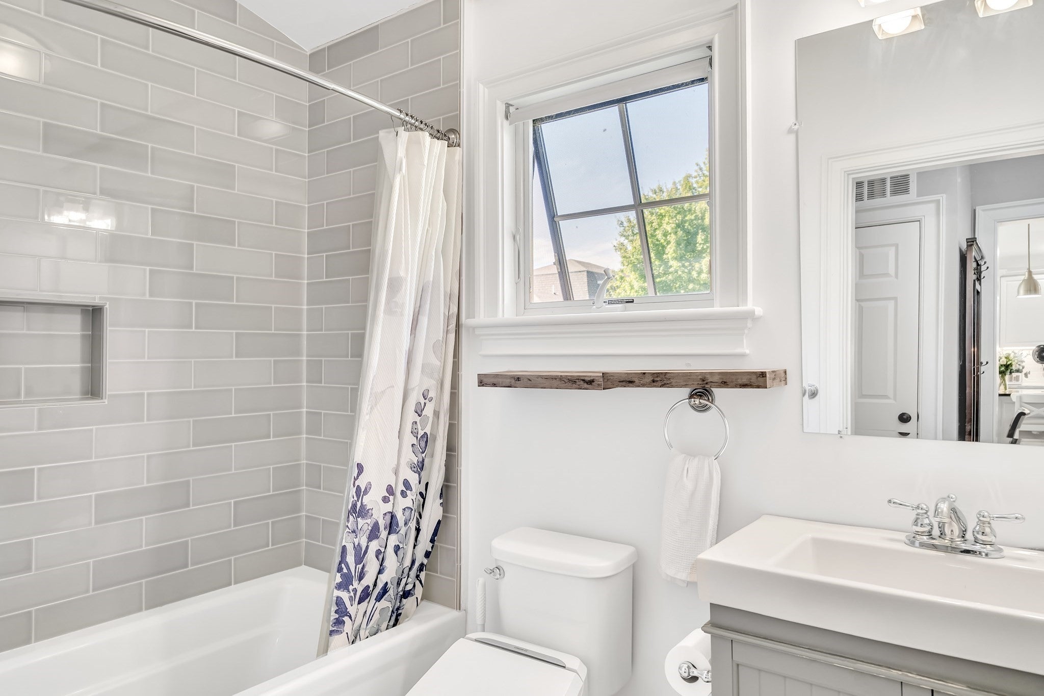 20 Waban St #2, Newton, MA Photo #28