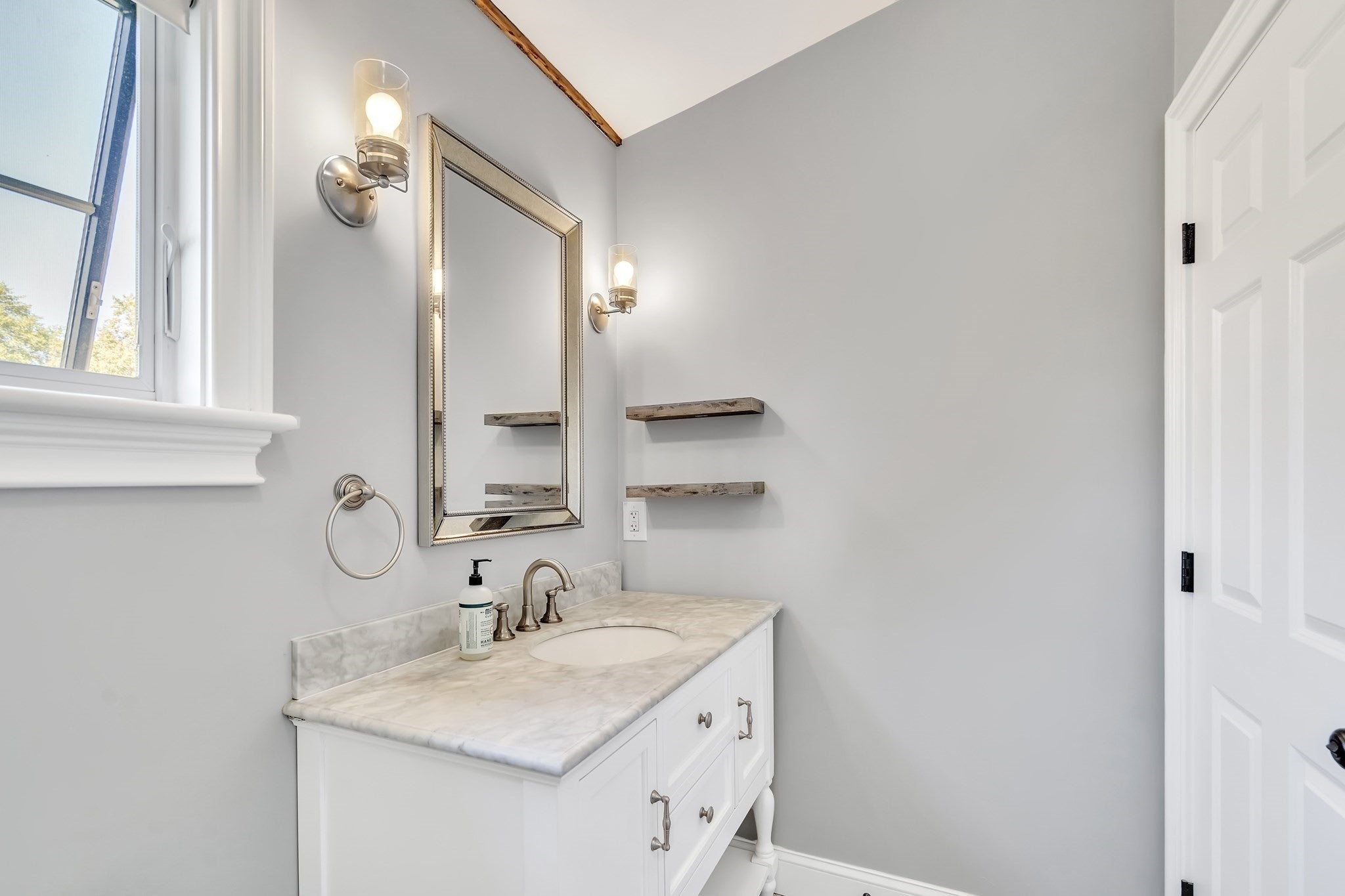 20 Waban St #2, Newton, MA Photo #34