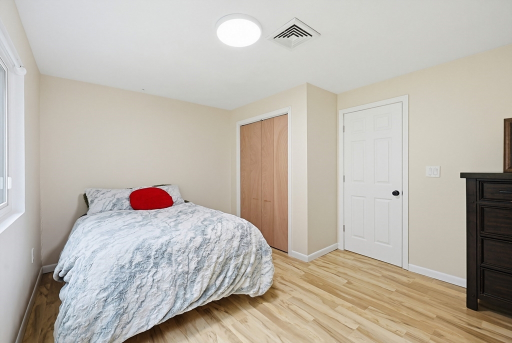 123 Farrwood Dr #123, Haverhill, MA, 123 Farrwood Dr #123, Haverhill, MA Photo #13