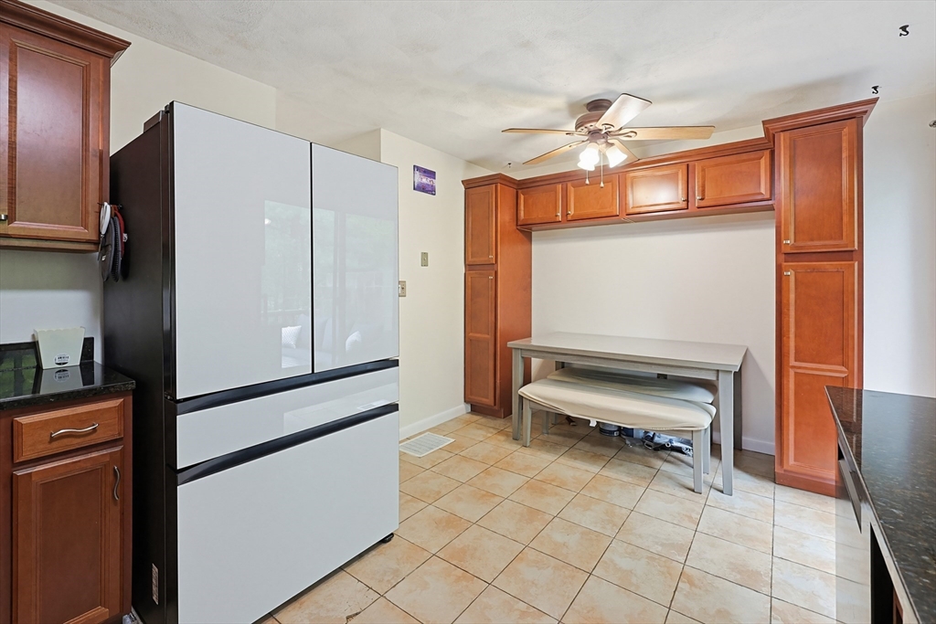 123 Farrwood Dr #123, Haverhill, MA, 123 Farrwood Dr #123, Haverhill, MA Photo #8