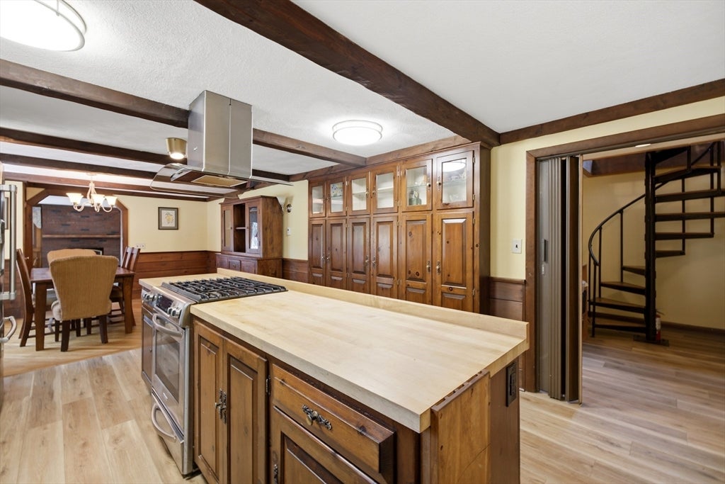 341 Locust Street, Danvers, MA Photo #25