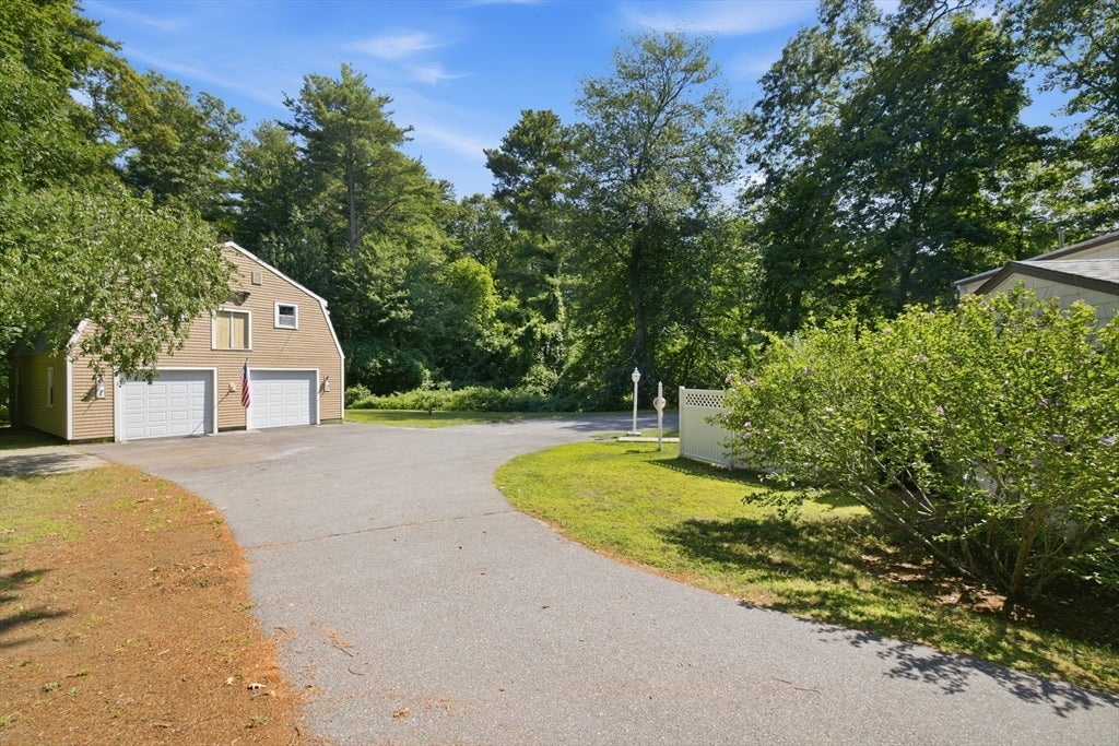 341 Locust Street, Danvers, MA Photo #8