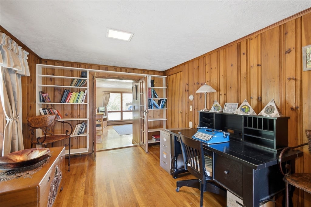 341 Locust Street, Danvers, MA Photo #16