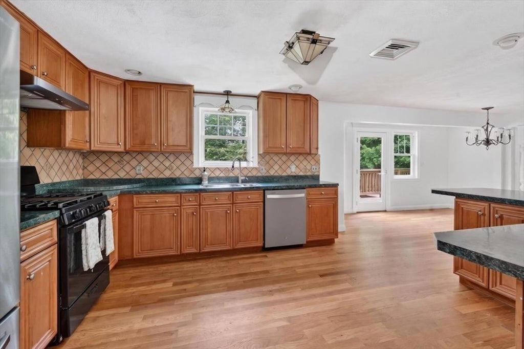 47 Tanglewood Drive