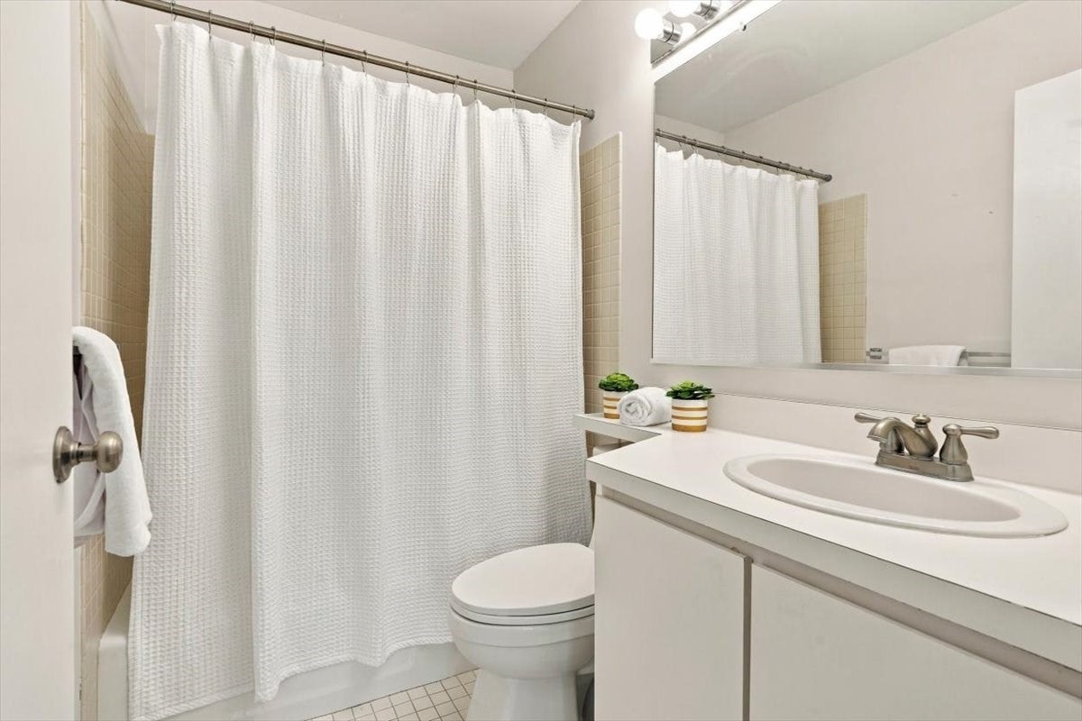 3601 Tuckers Lane #3601, Hingham, MA, 3601 Tuckers Lane #3601, Hingham, MA Photo #17