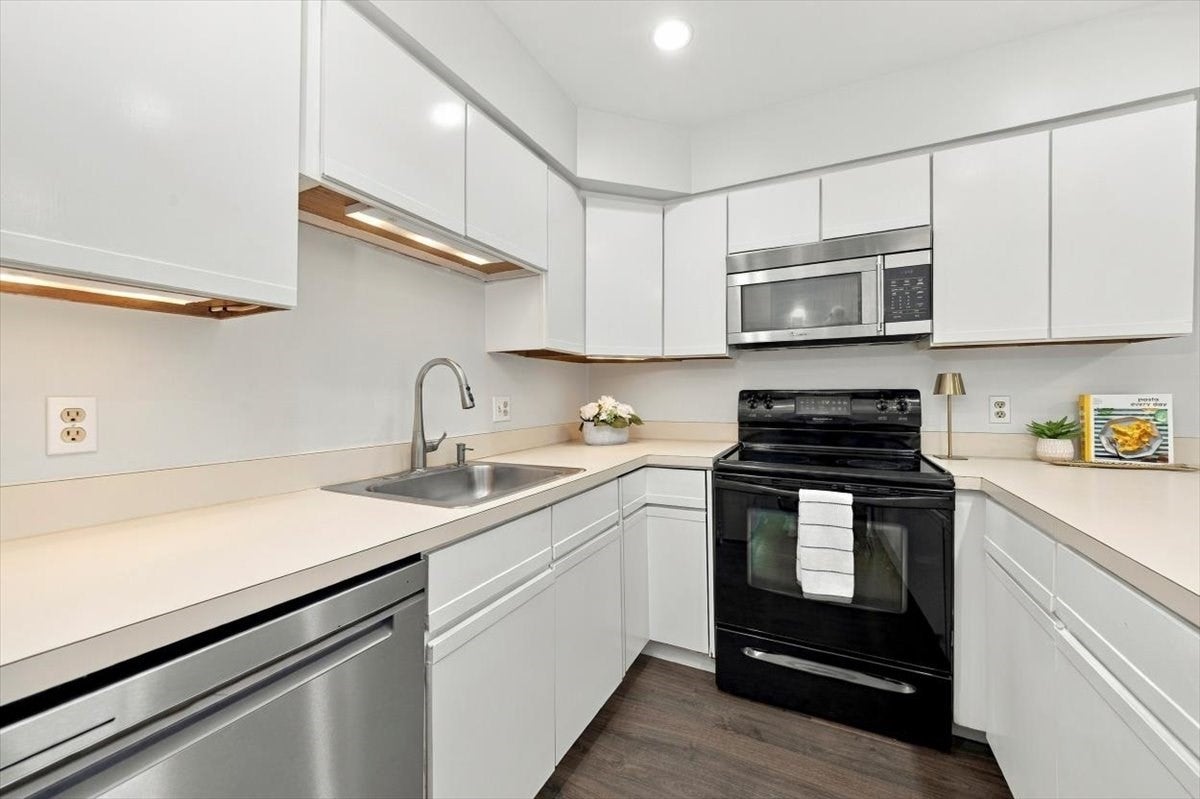 3601 Tuckers Lane #3601, Hingham, MA, 3601 Tuckers Lane #3601, Hingham, MA Photo #11