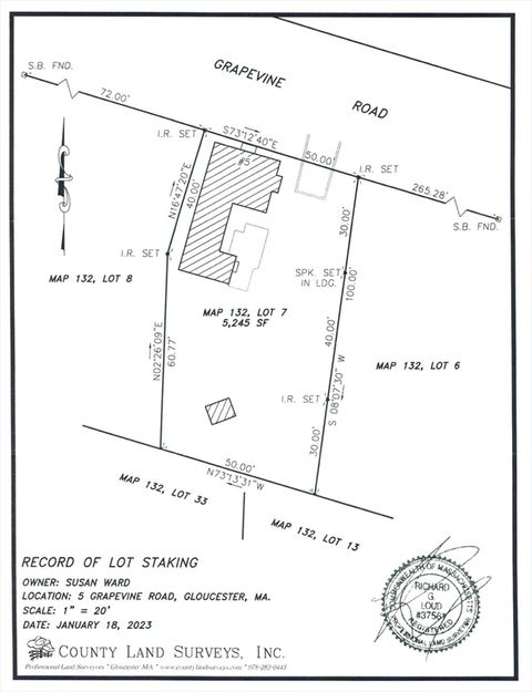 5 Grapevine Rd Gloucester MA 01930