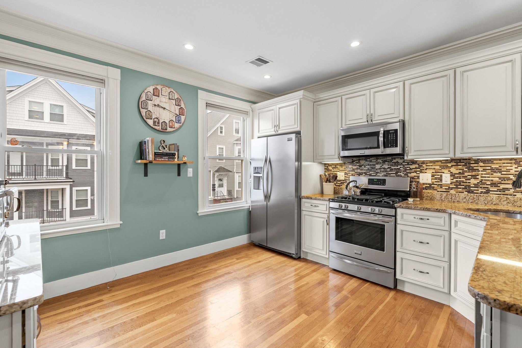 33 Cohasset ST, Boston, MA, 33 Cohasset ST, Boston, MA Photo #8