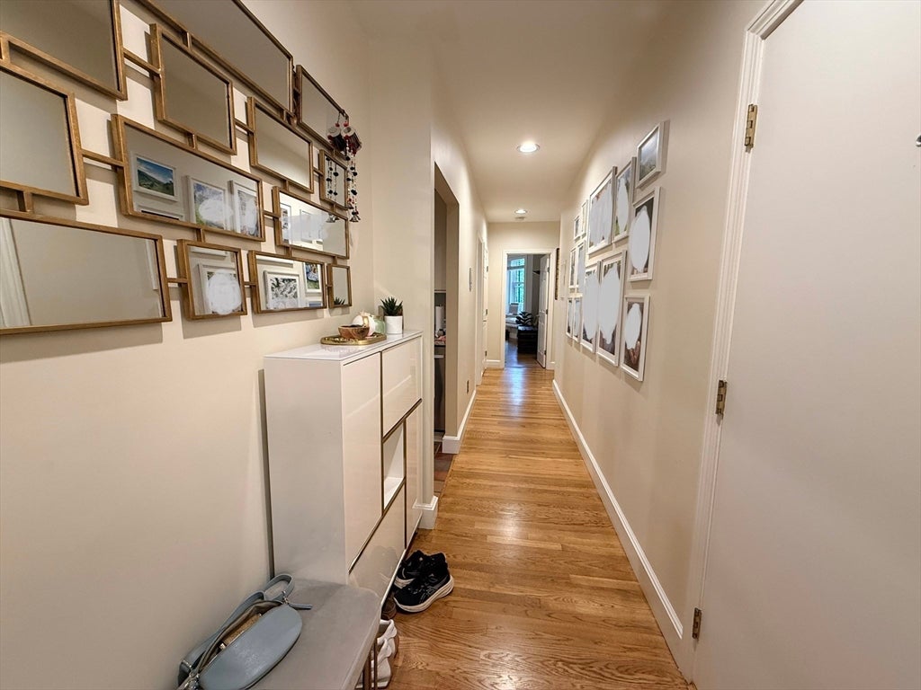 1083 Beacon St #3, Brookline, MA, 1083 Beacon St #3, Brookline, MA Photo #7