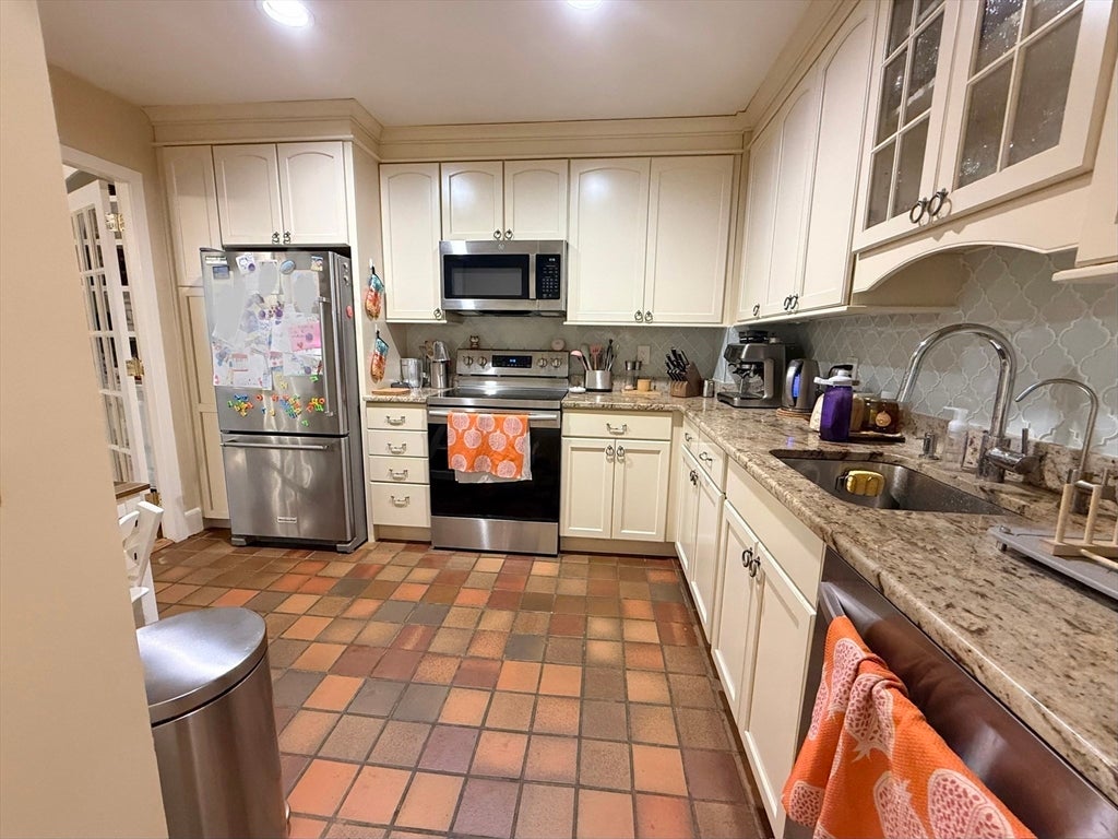 1083 Beacon St #3, Brookline, MA, 1083 Beacon St #3, Brookline, MA Photo #5