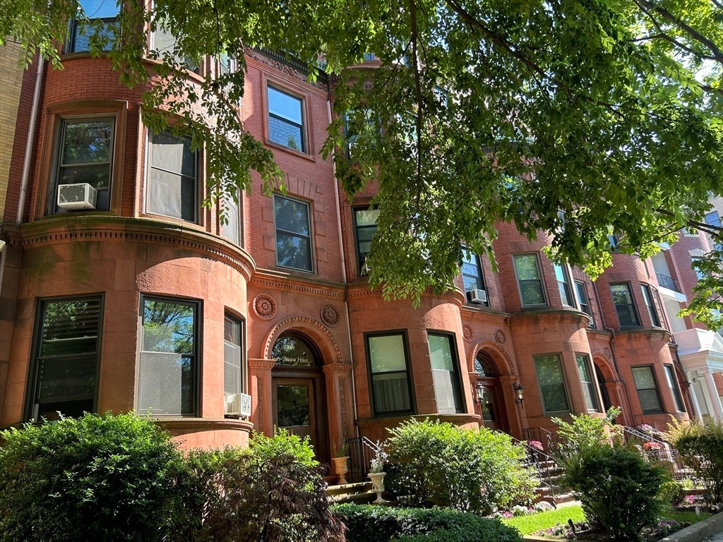 1083 Beacon St #3, Brookline, MA, 1083 Beacon St #3, Brookline, MA Photo #19