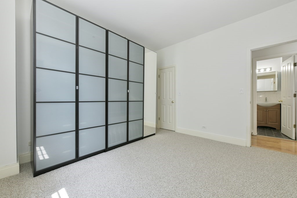 534 Beacon Street 103