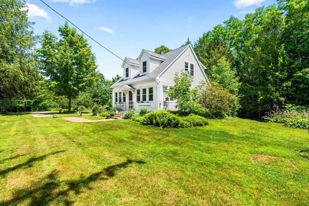163 Hardwick St
