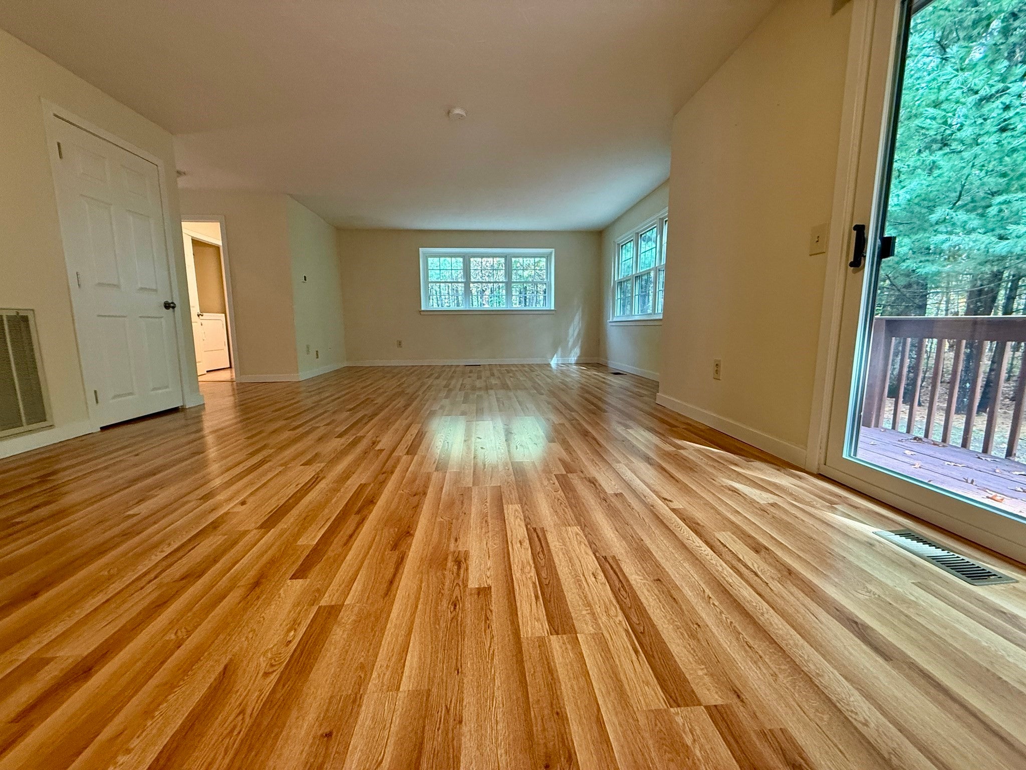 7 Victoria Drive #1, Auburn, MA, 7 Victoria Drive #1, Auburn, MA Photo #9